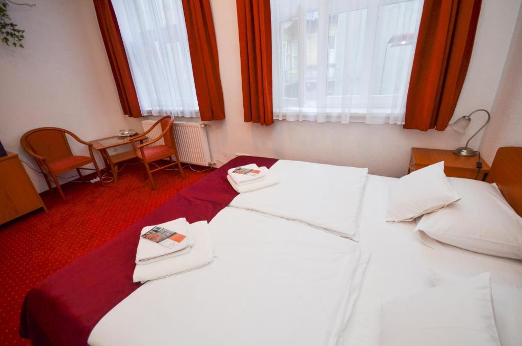 Broadway City Guesthouse بودابست الغرفة الصورة